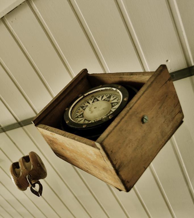 Reves De Bord De Mer Locmariaquer Bilik gambar